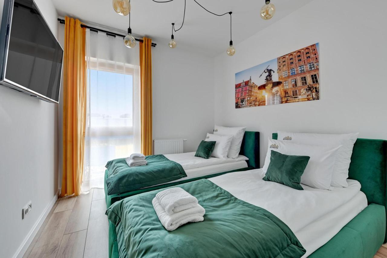 Nadmotlawie Riverside - Parking, Sauna & Gym By Downtown Apartments غدانسك المظهر الخارجي الصورة